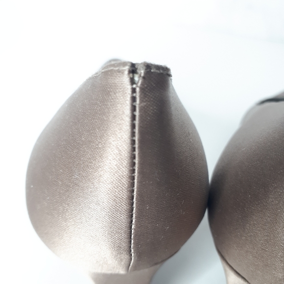 Evan Picone Satin Pointed Toe High Heel Shoe 8 - Picture 9 of 12